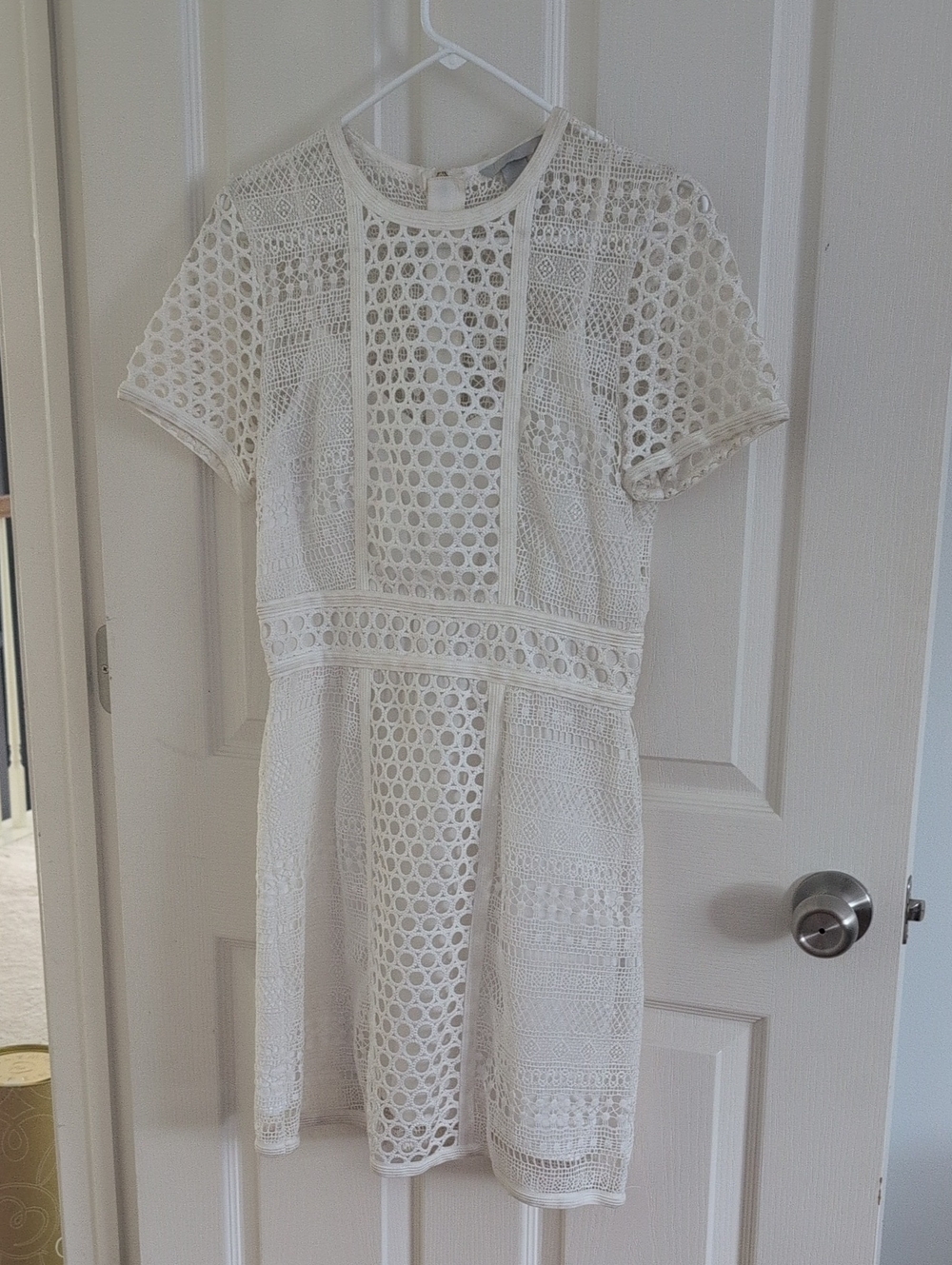 H&M White Crochet Lace Short Sleeve Dress